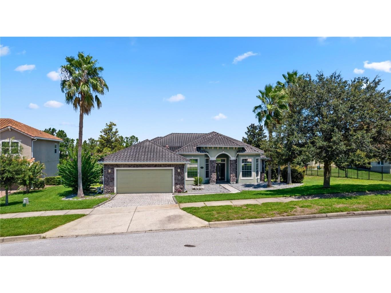1716 Bella Lago Drive Clermont FL 34711 - LAKE FELTER O6132913 image1