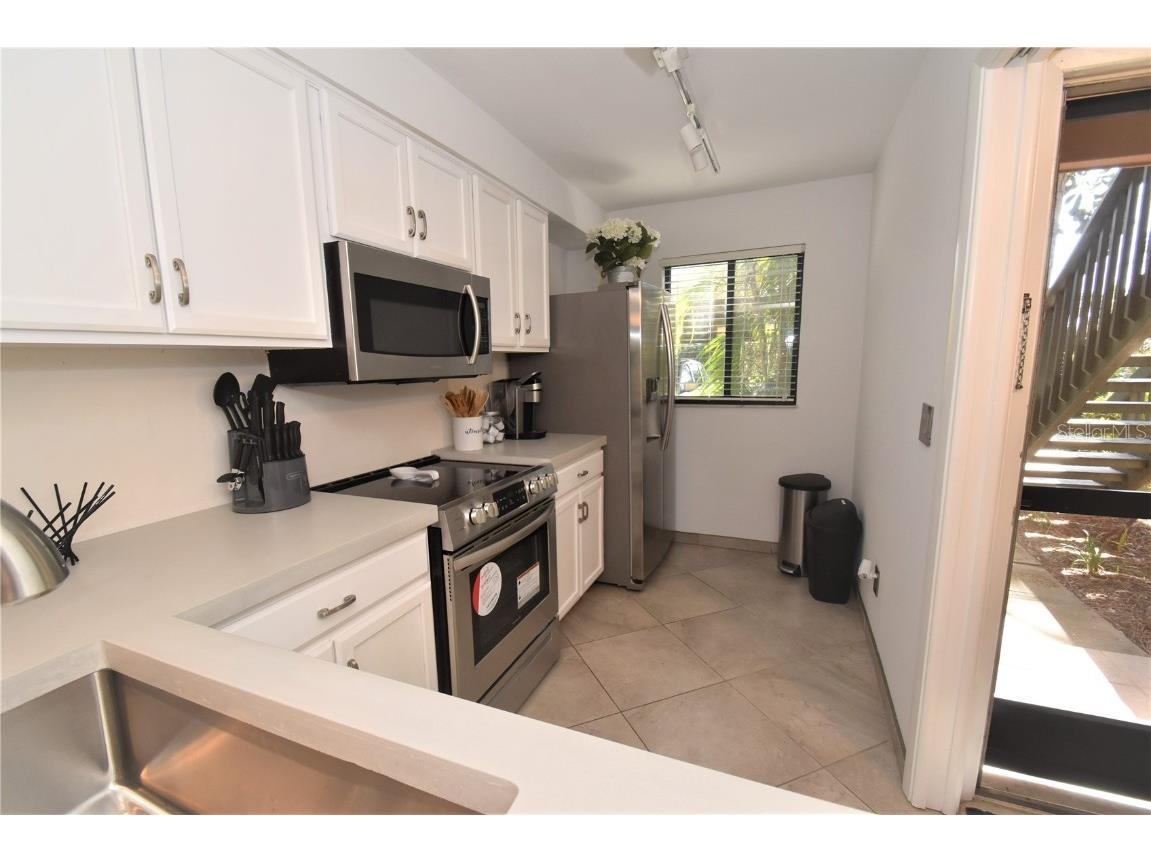 1716 Glenhouse Drive #GL323 Sarasota FL 34231 A4560668 image9