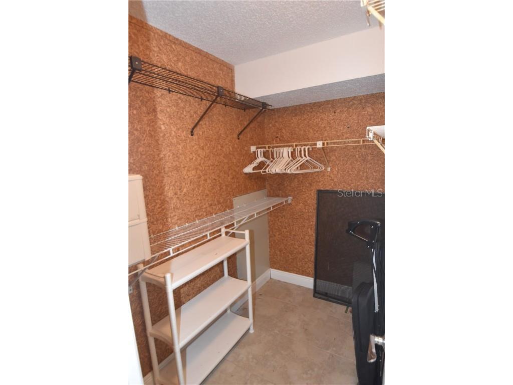 1716 Glenhouse Drive #GL324 Sarasota FL 34231 A4449510 image11