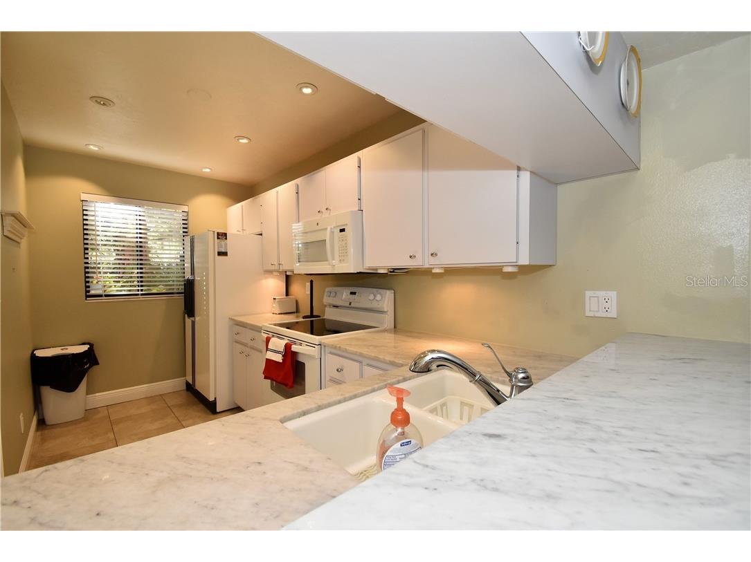 1716 Glenhouse Drive #GL324 Sarasota FL 34231 A4449510 image6