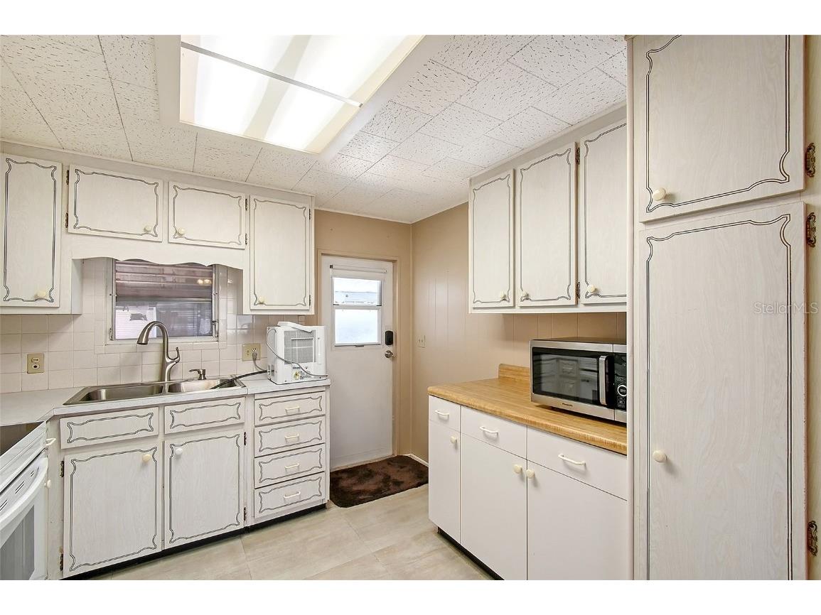 1716 Indiana Avenue Bradenton FL 34207 A4654116 image13