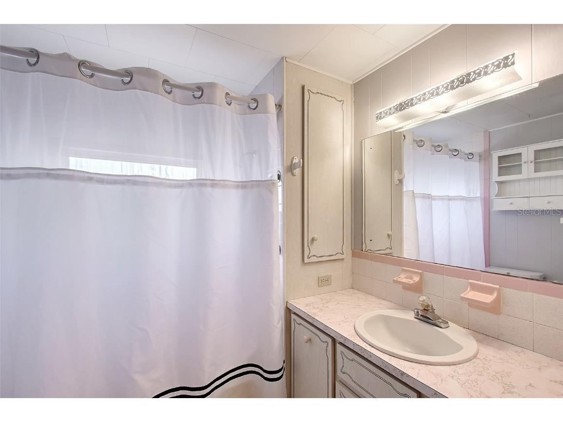 1716 Indiana Avenue Bradenton FL 34207 A4654116 image24