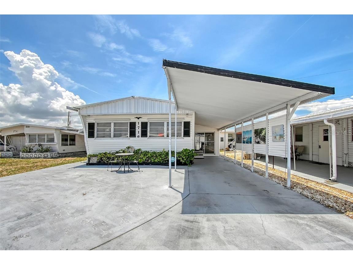 1716 Indiana Avenue Bradenton FL 34207 A4654116 image4