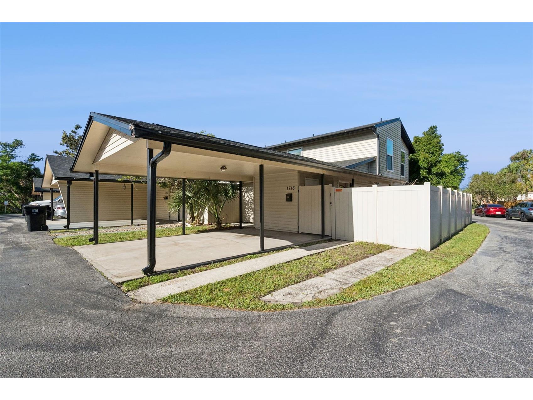 1716 Lafayette Ct #1716 Orlando FL 32807 O6403170 image2