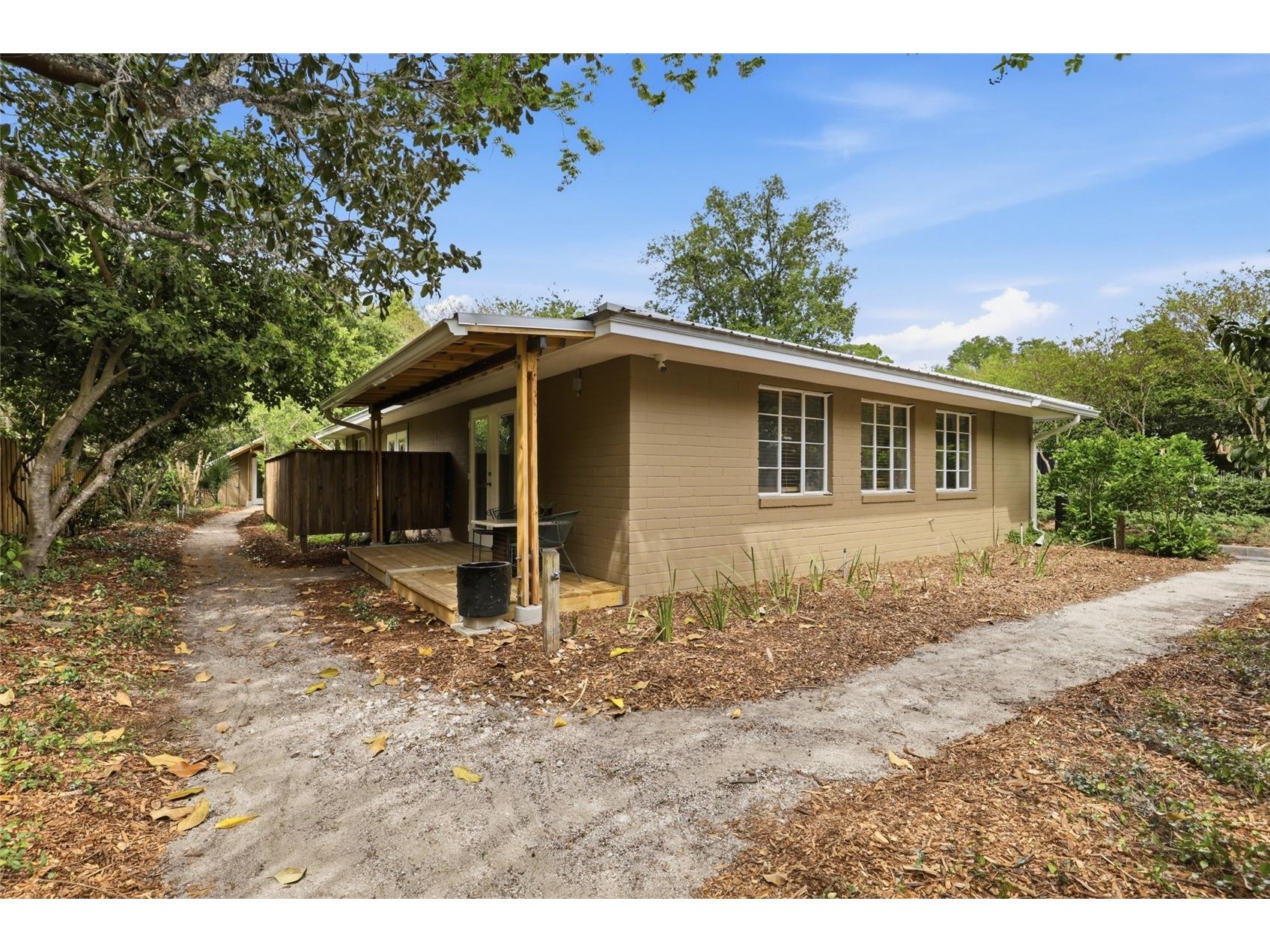 1716 NW 12th Road Gainesville FL 32605 GC539201 image55