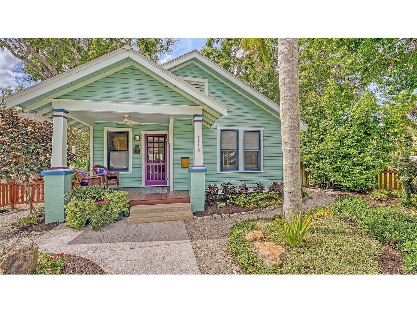 1716 Oak Street Sarasota FL 34236 A4566327 image1