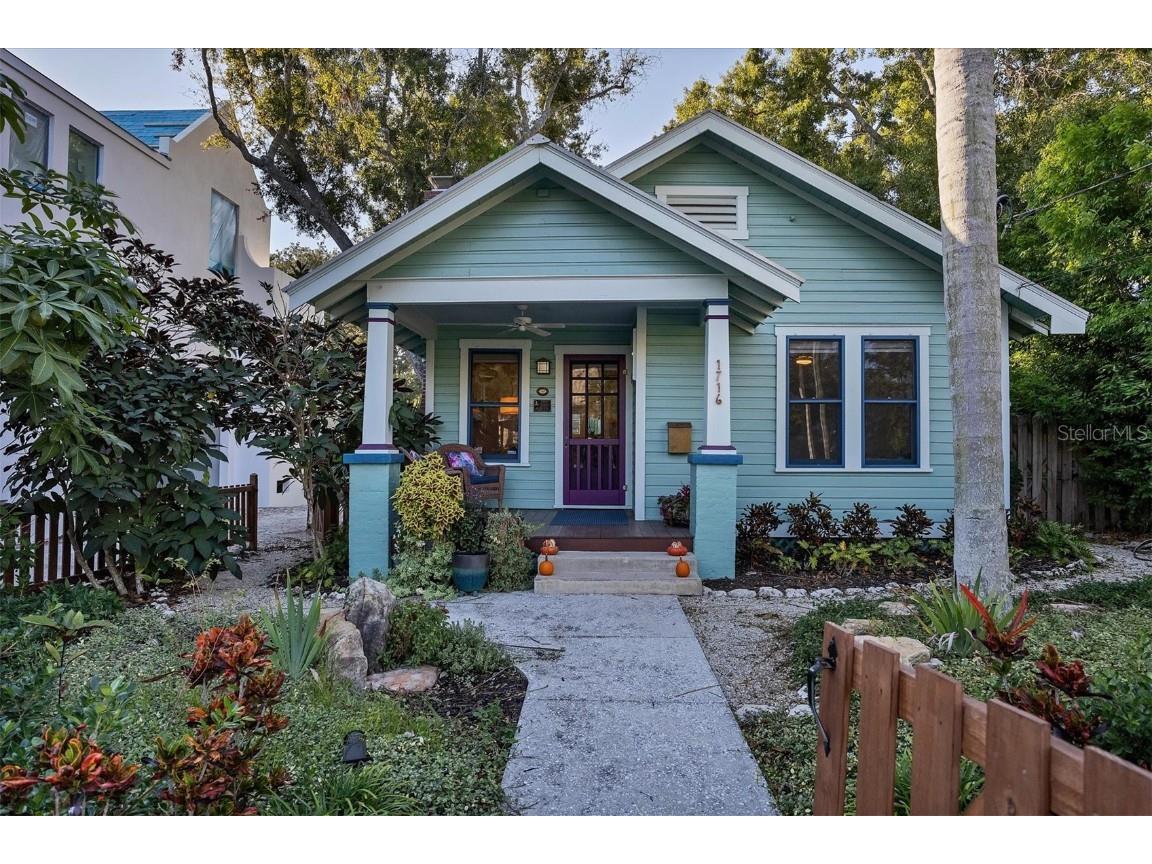 1716 Oak Street Sarasota FL 34236 A4588664 image1