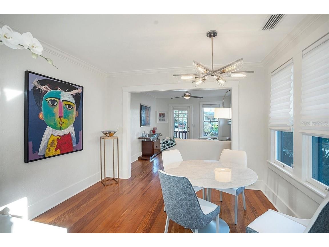 1716 Oak Street Sarasota FL 34236 A4588664 image3