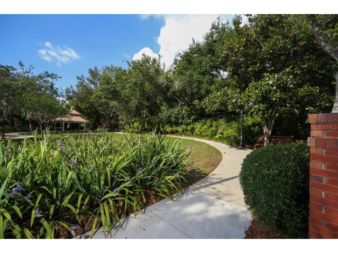 1716 Oak Street Sarasota FL 34236 A4588664 image38