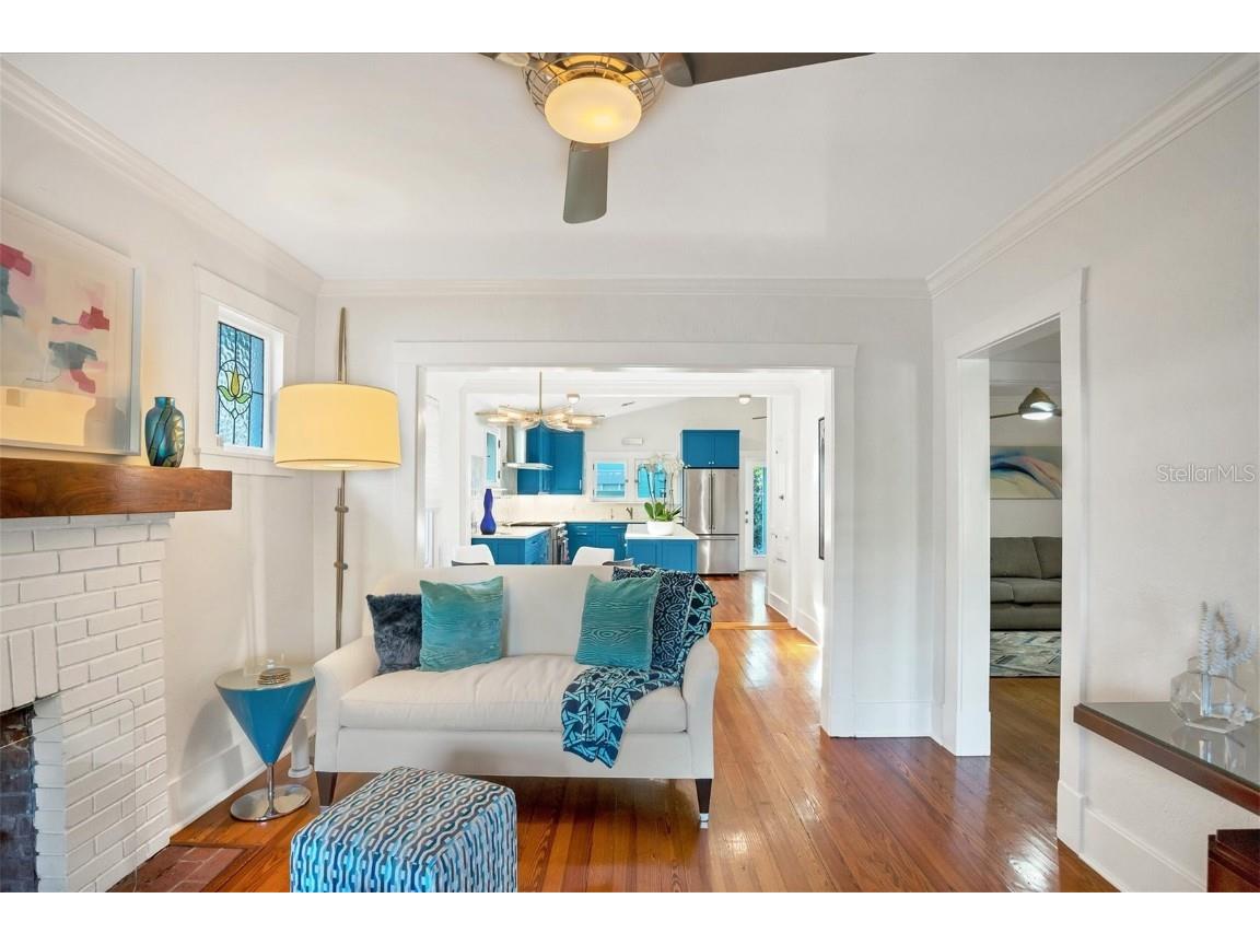 1716 Oak Street Sarasota FL 34236 A4588664 image5