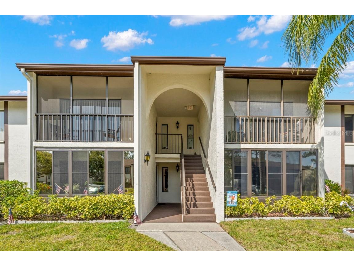 1716 Pine Ridge Way E #D Palm Harbor FL 34684 U8232570 image1