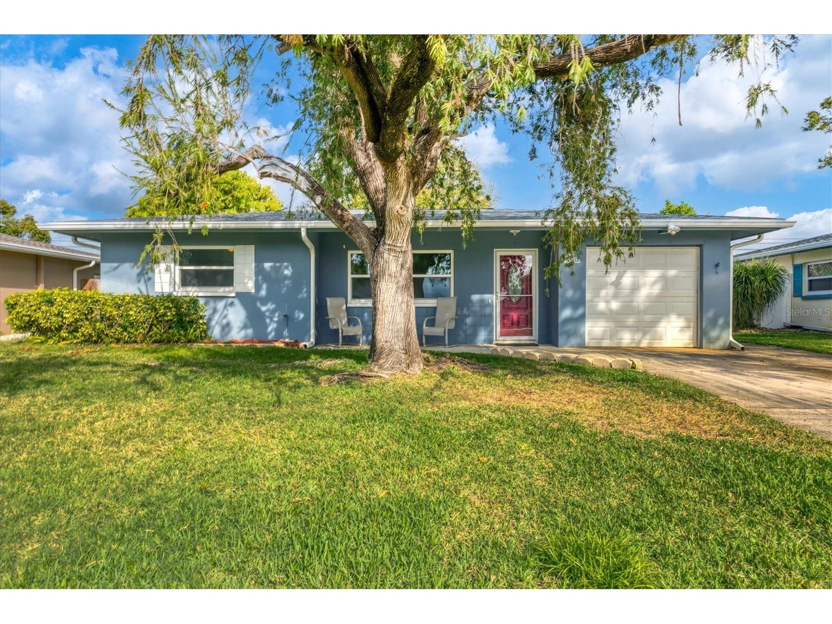 1716 Suffolk Drive Clearwater FL 33756 A4678269 image1