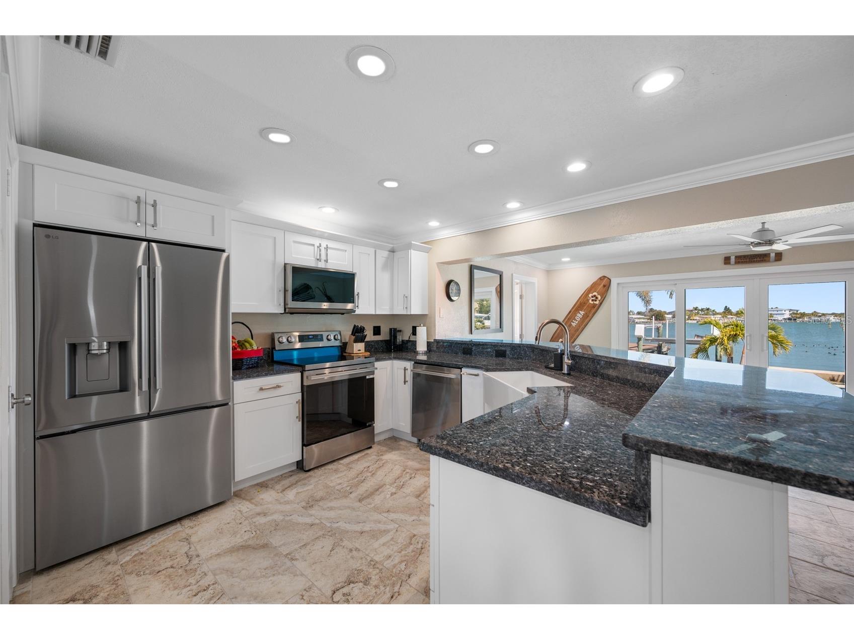 17161 2nd Street E Saint Petersburg FL 33708 TB8473321 image13