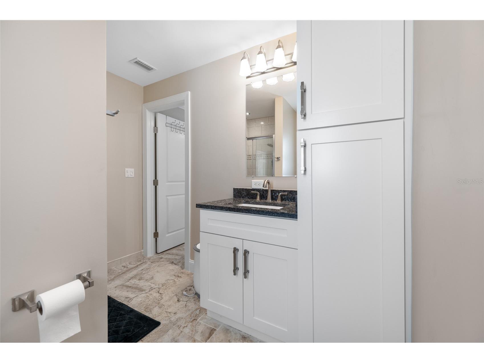 17161 2nd Street E Saint Petersburg FL 33708 TB8473321 image29