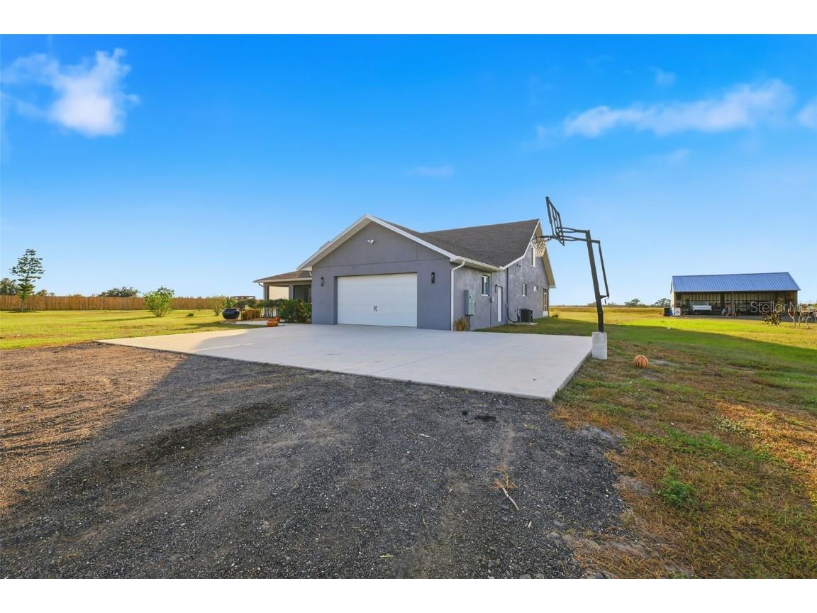 17165 Lake Iola Road Dade City FL 33523 TB8454252 image17