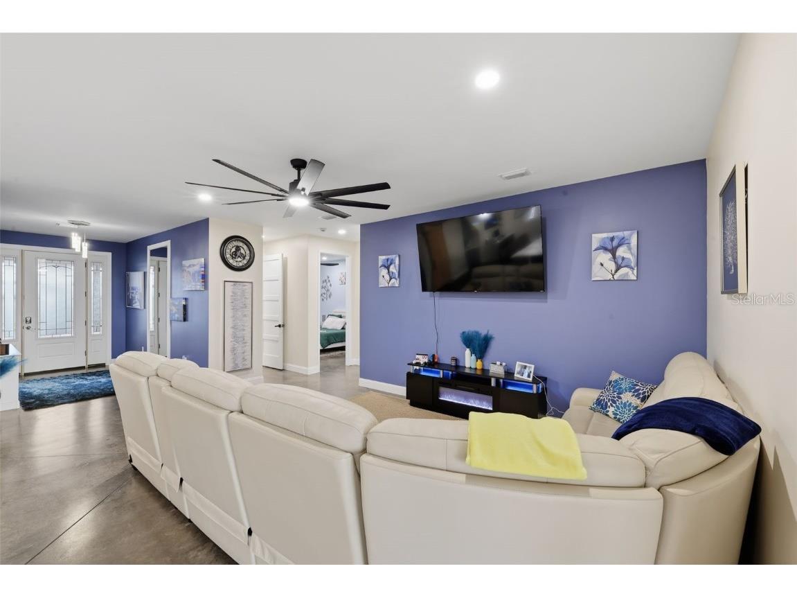 17165 Lake Iola Road Dade City FL 33523 TB8454252 image34