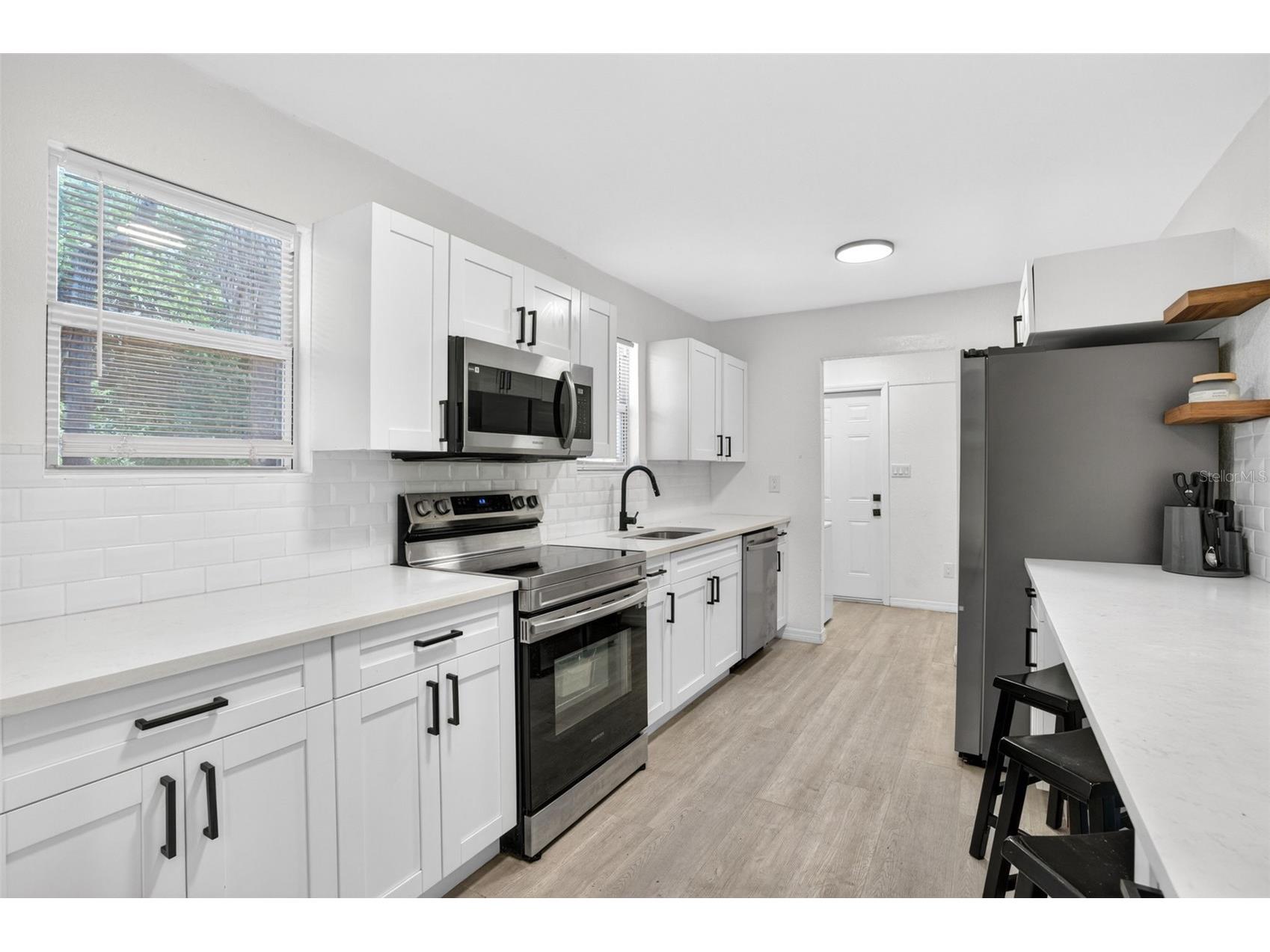1717 18th Street S Saint Petersburg FL 33712 TB8514453 image19
