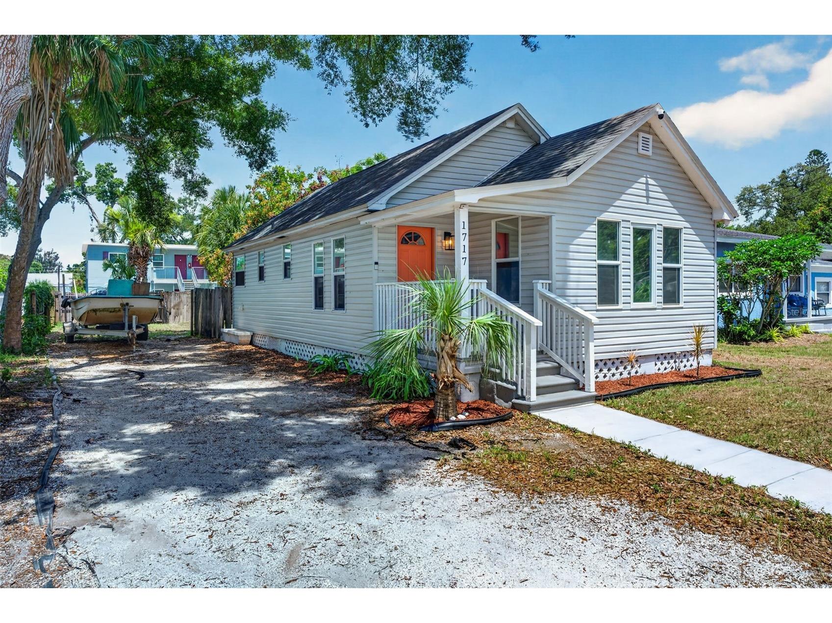 1717 18th Street S Saint Petersburg FL 33712 TB8514453 image2