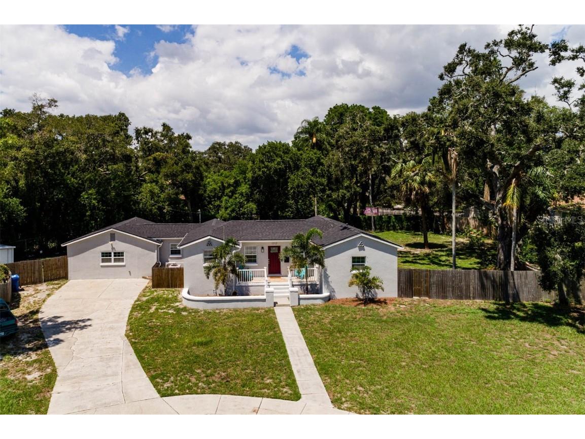 1717 24th Avenue S Saint Petersburg FL 33712 U8212229 image1
