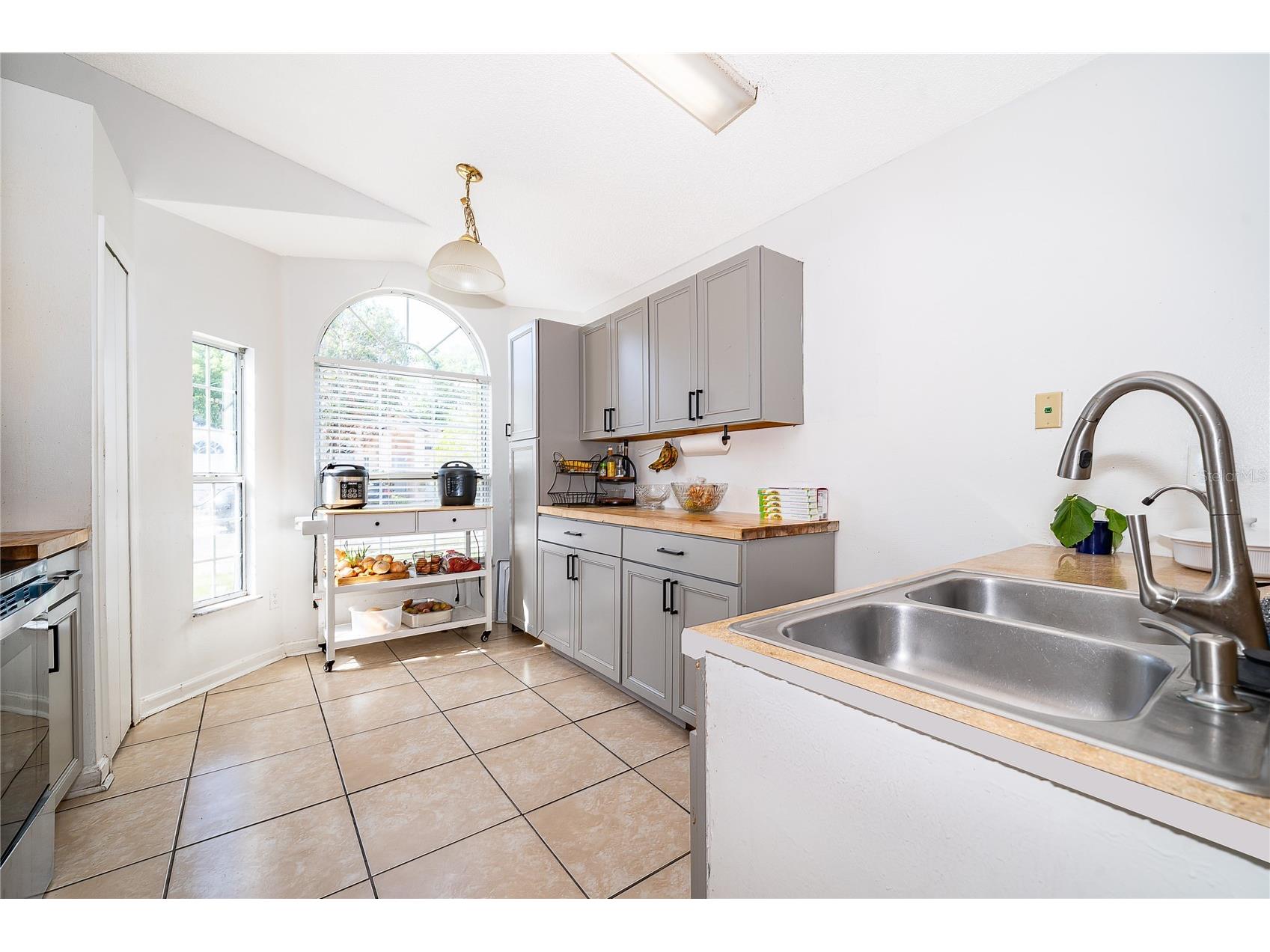 1717 Chatham Circle Apopka FL 32703 O6398798 image7