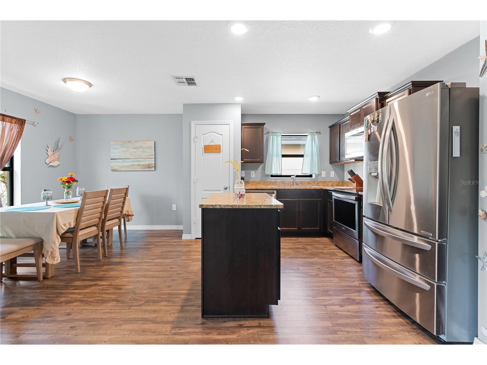 1717 Chatham Green Circle Ruskin FL 33570 TB8514041 image15