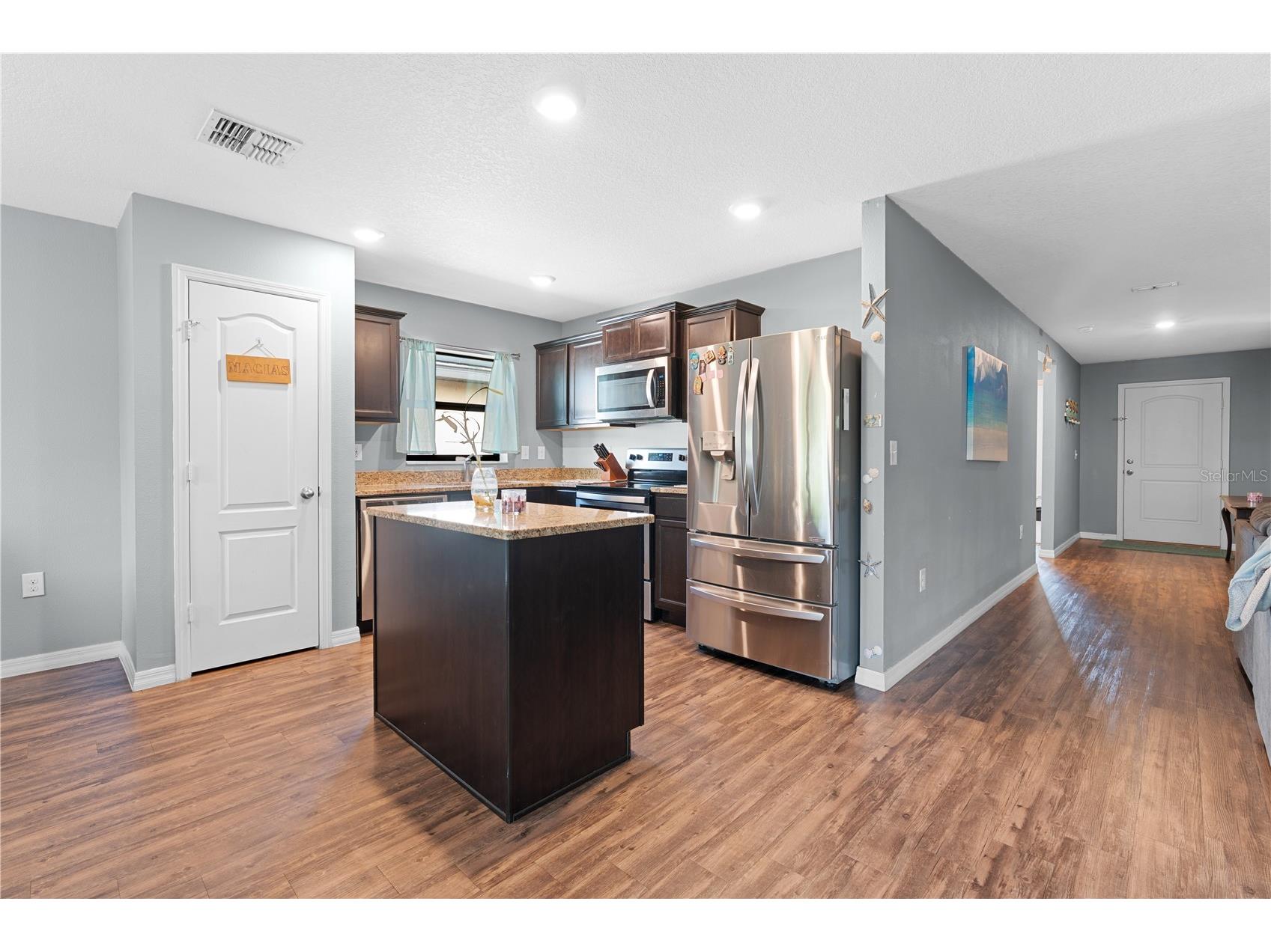 1717 Chatham Green Circle Ruskin FL 33570 TB8514041 image17