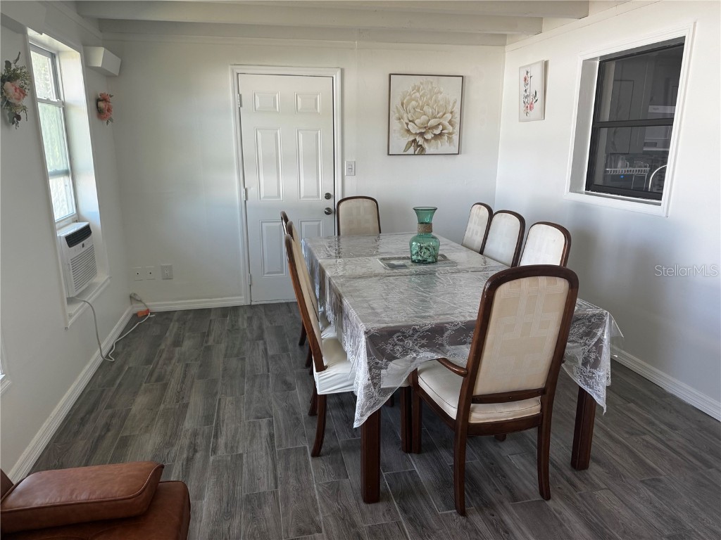 1717 Colleen Street Sarasota FL 34231 TB8434052 image8