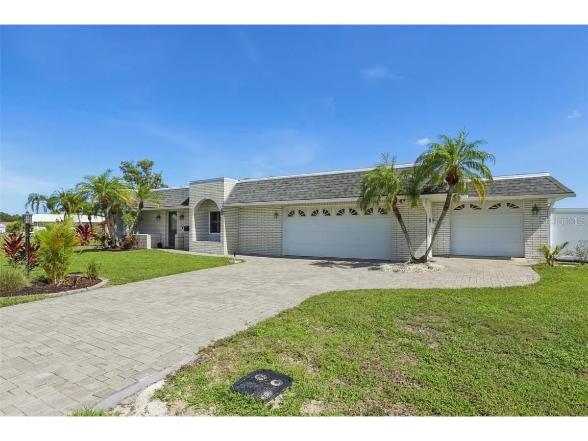 1717 Danbury Drive Sun City Center FL 33573 - Middle lake TB8416402 image33