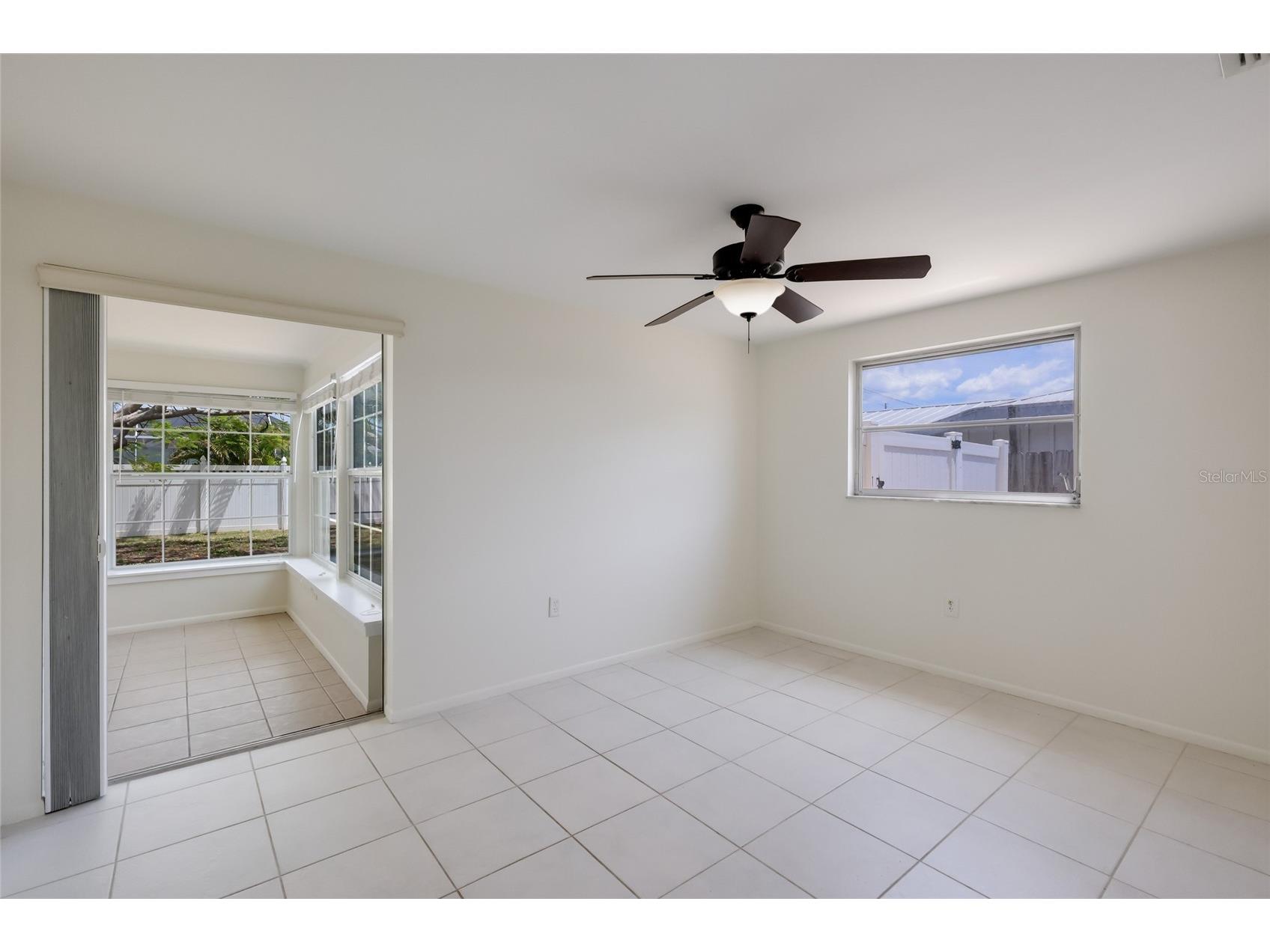 1717 Joyce Street Sarasota FL 34231 A4691080 image14