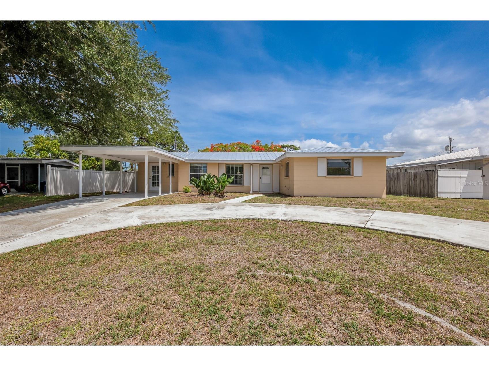 1717 Joyce Street Sarasota FL 34231 A4691080 image2