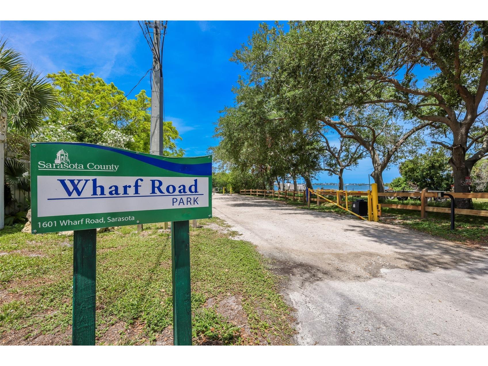 1717 Joyce Street Sarasota FL 34231 A4691080 image27
