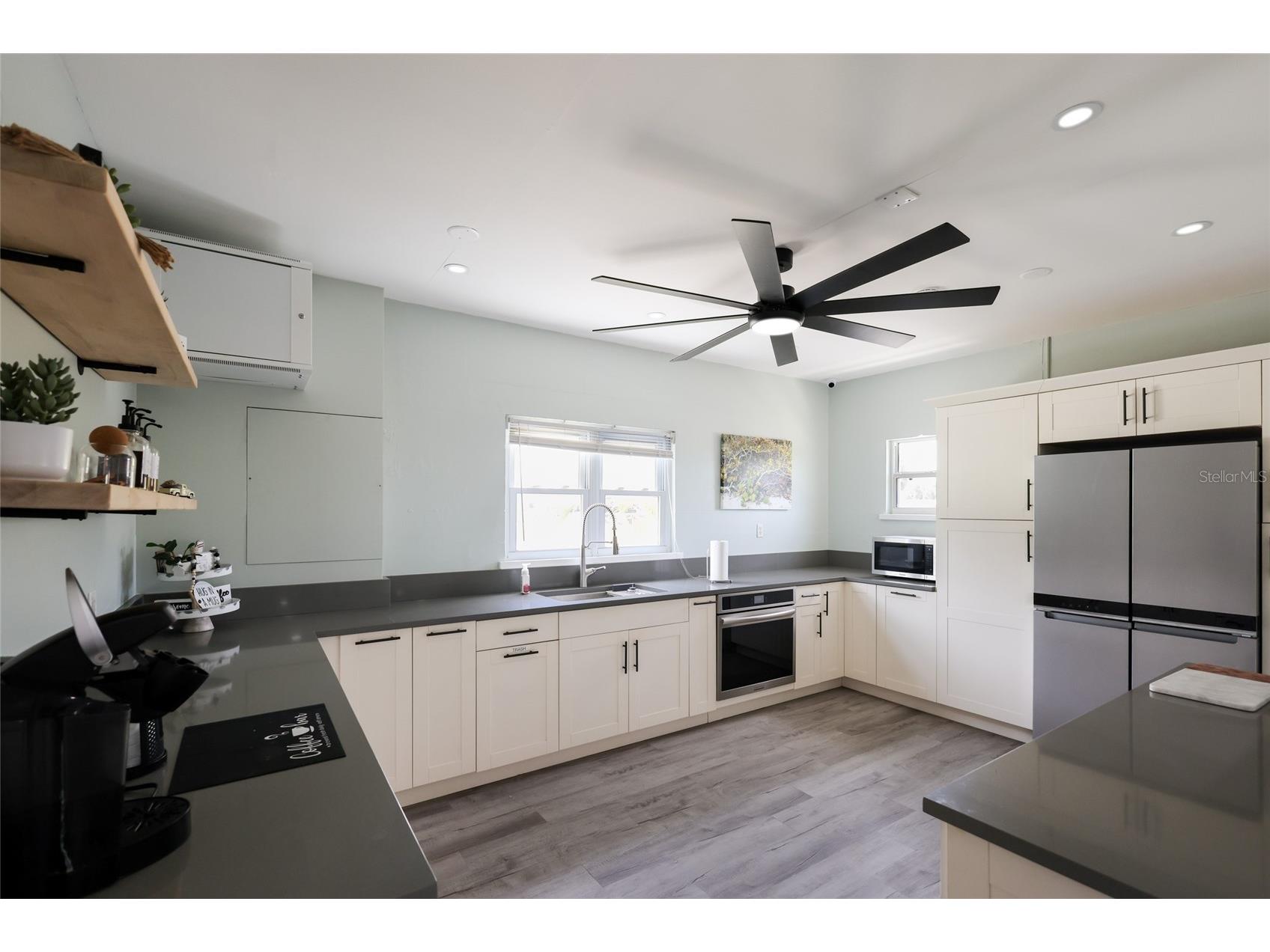 1717 Joyce Street Sarasota FL 34231 A4691080 image37
