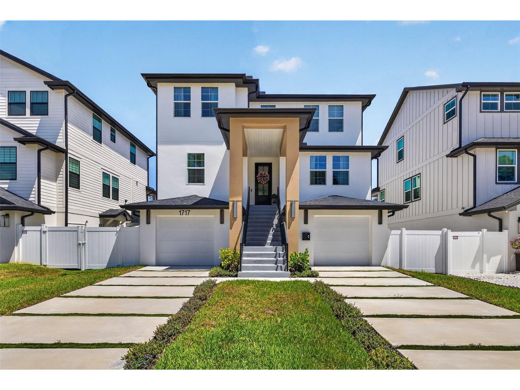 1717 Massachusetts Avenue NE Saint Petersburg FL 33703 TB8522496 image1