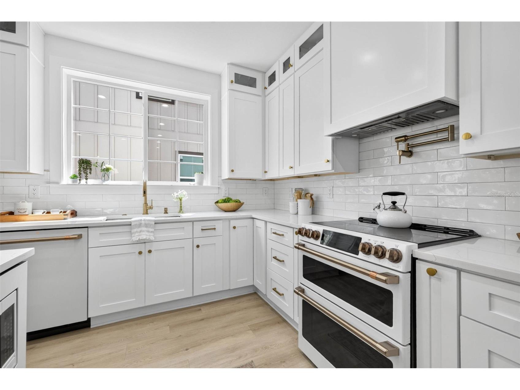 1717 Massachusetts Avenue NE Saint Petersburg FL 33703 TB8522496 image12