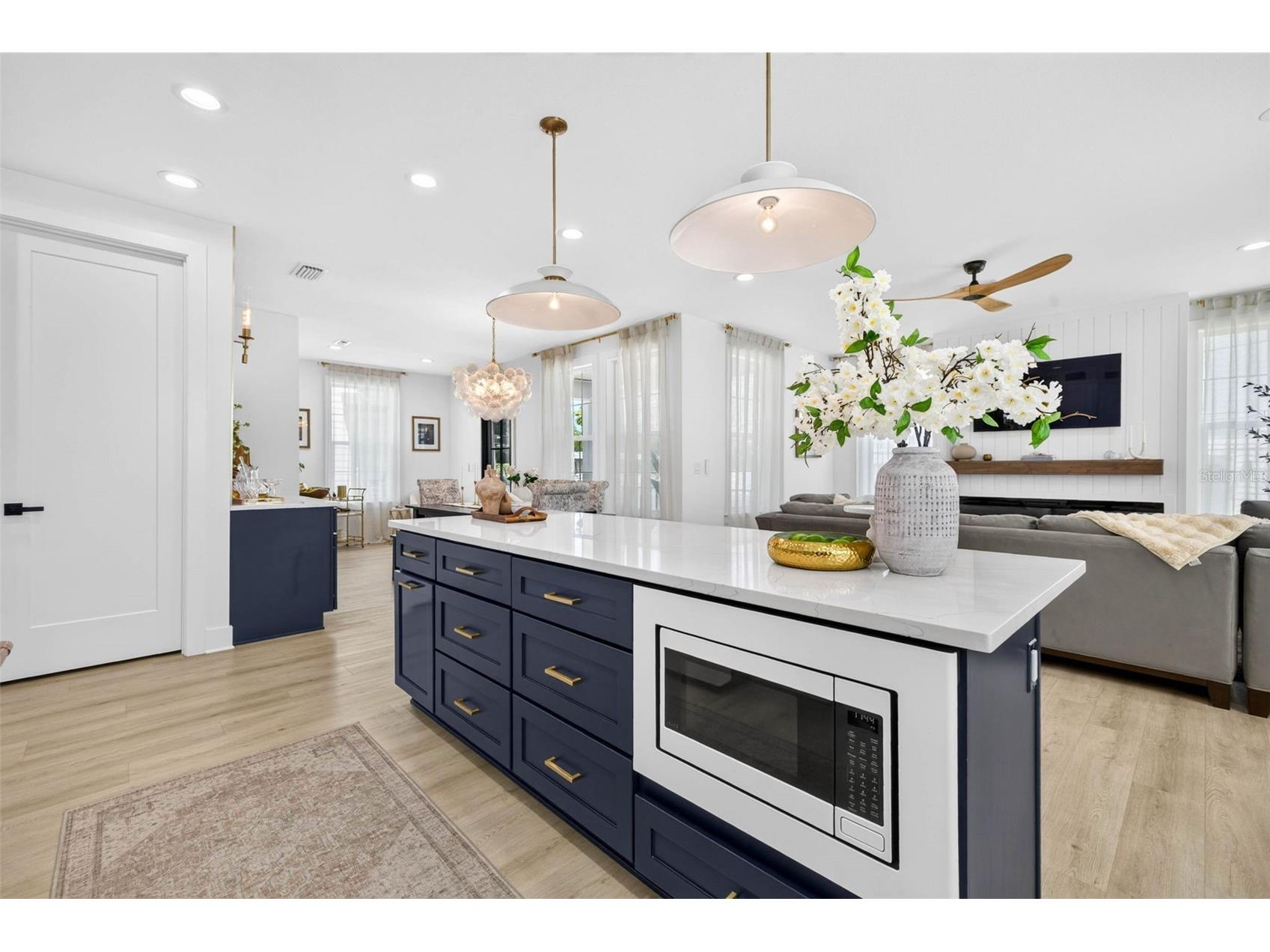 1717 Massachusetts Avenue NE Saint Petersburg FL 33703 TB8522496 image14