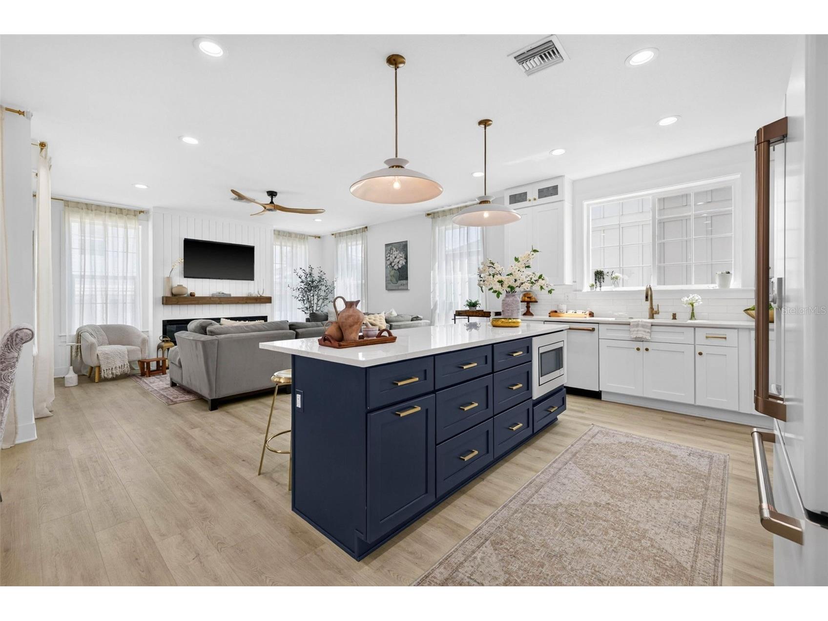 1717 Massachusetts Avenue NE Saint Petersburg FL 33703 TB8522496 image7