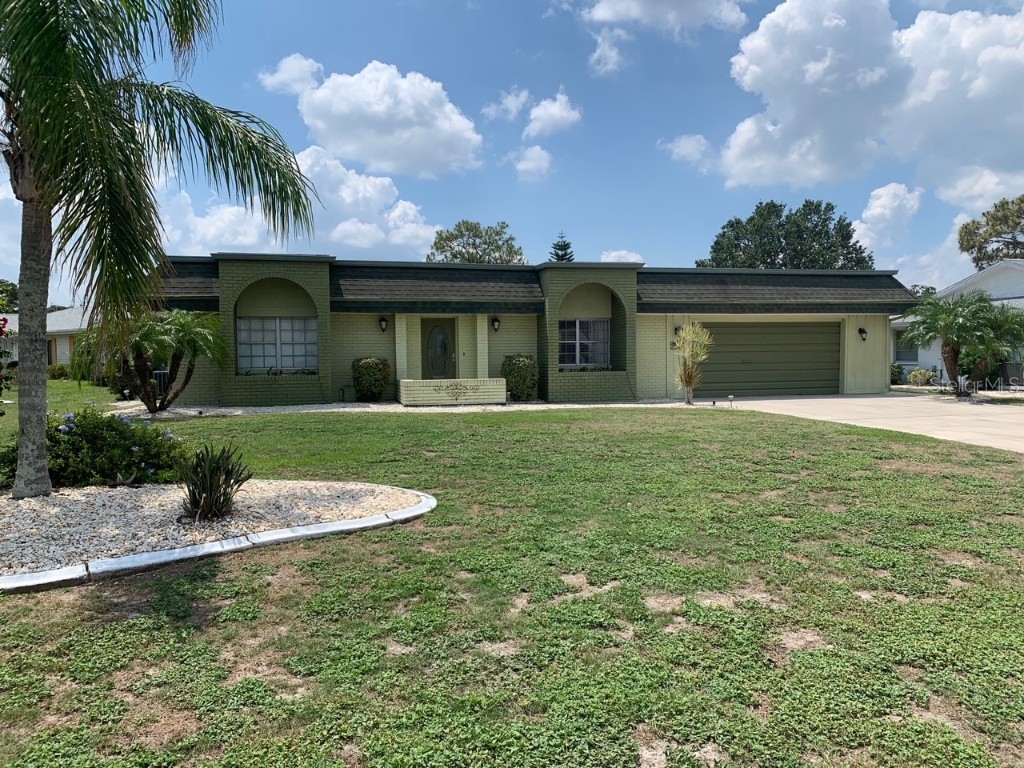 1717 N Pebble Beach Drive Sun City Center FL 33573 T3446006 image1