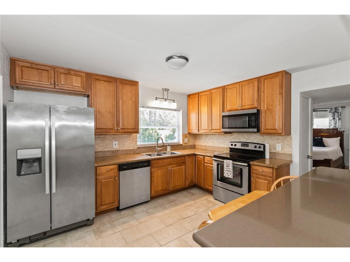 1717 Oxford Street N Saint Petersburg FL 33710 TB8408941 image10