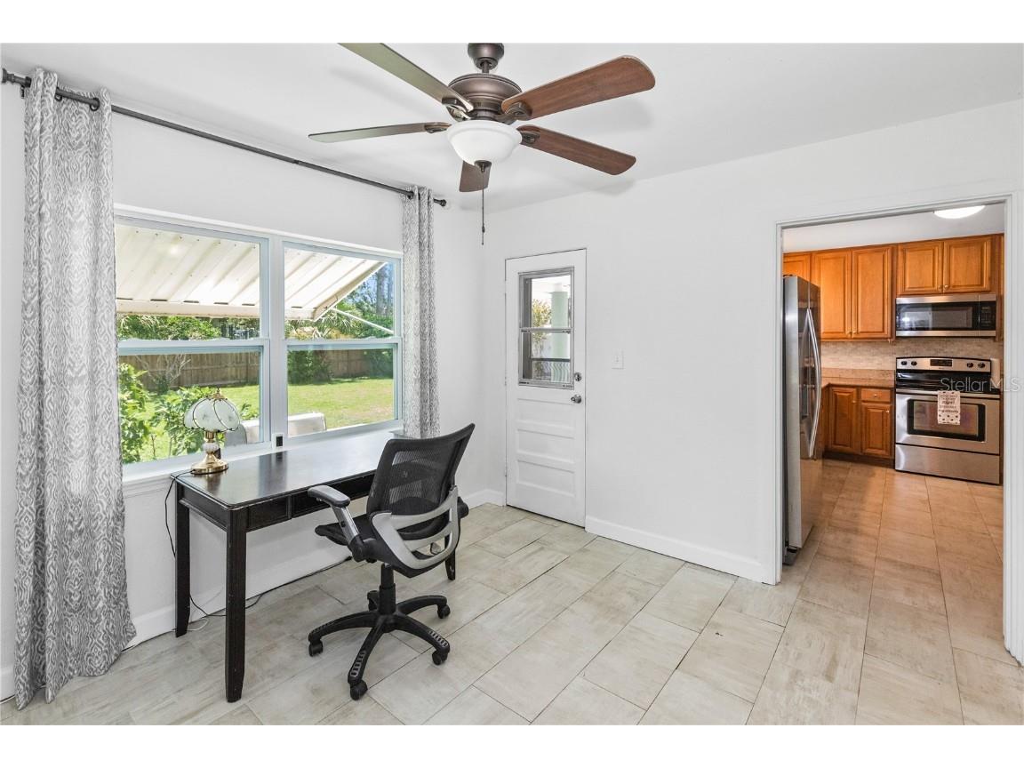 1717 Oxford Street N Saint Petersburg FL 33710 TB8408941 image19