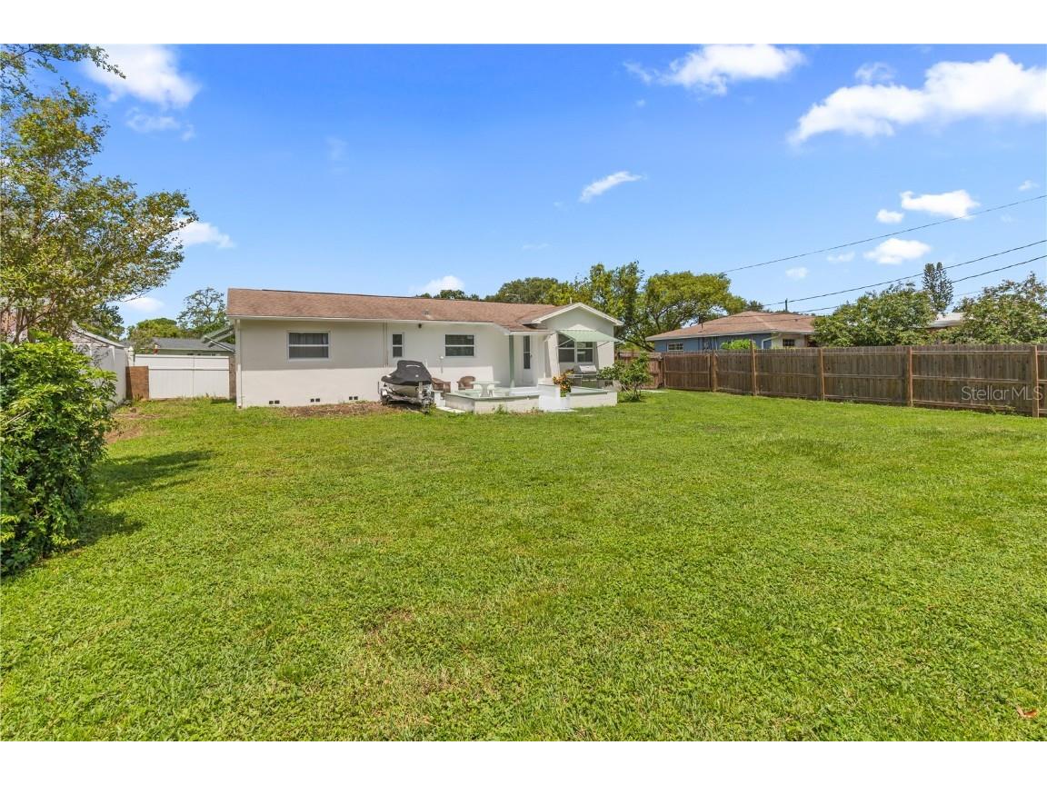 1717 Oxford Street N Saint Petersburg FL 33710 TB8408941 image24