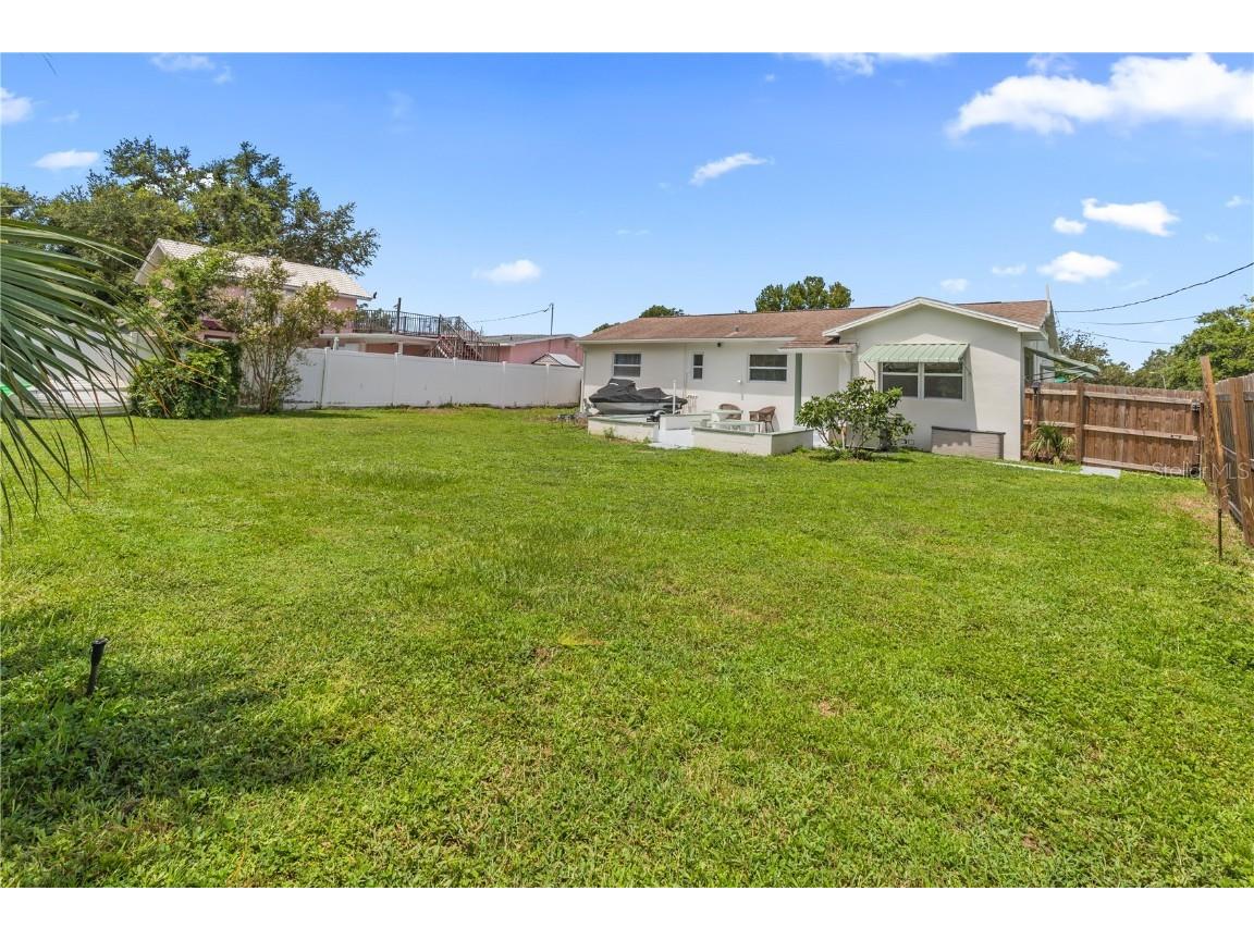 1717 Oxford Street N Saint Petersburg FL 33710 TB8408941 image25