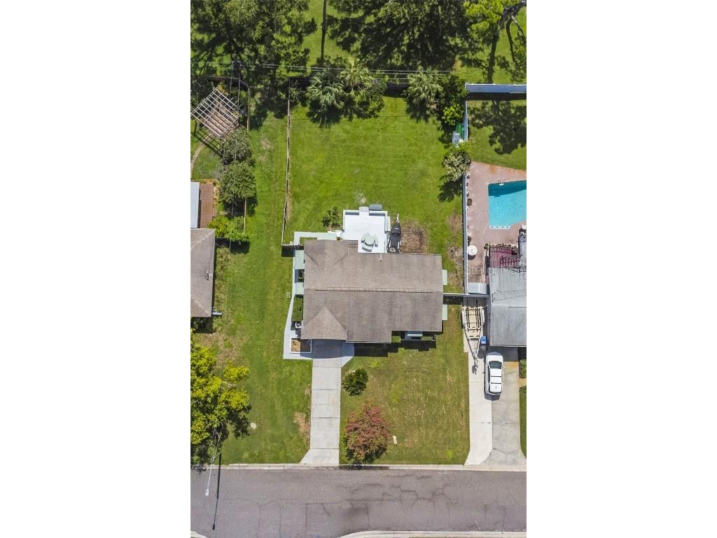 1717 Oxford Street N Saint Petersburg FL 33710 TB8408941 image26