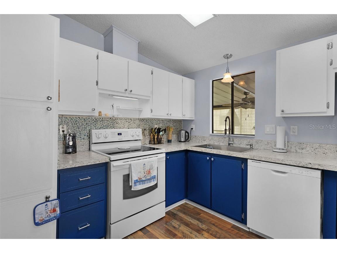 1717 Palm Aire Drive Lady Lake FL 32159 G5104998 image9