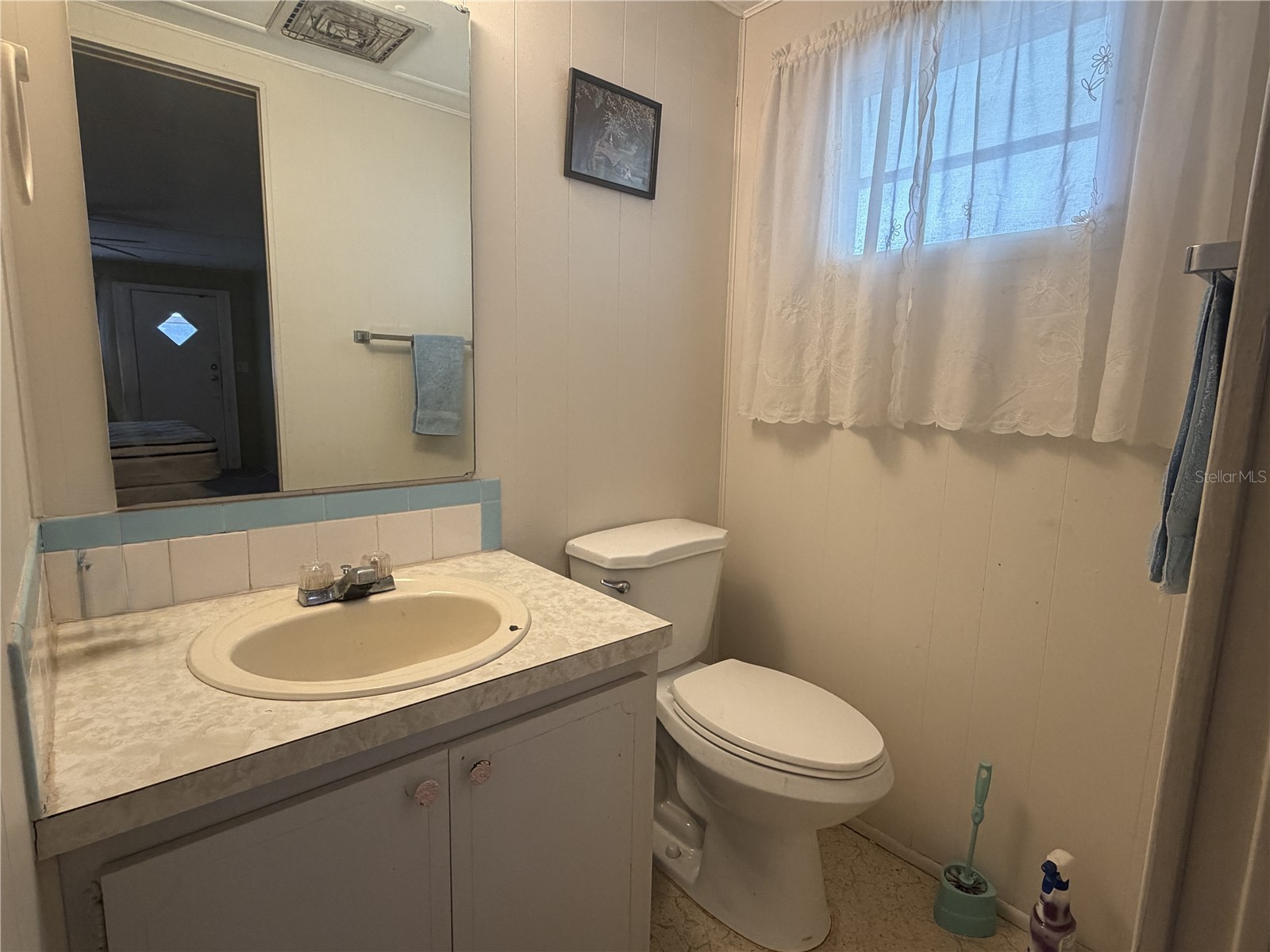 1717 Palm Springs Street Sarasota FL 34234 A4696977 image24