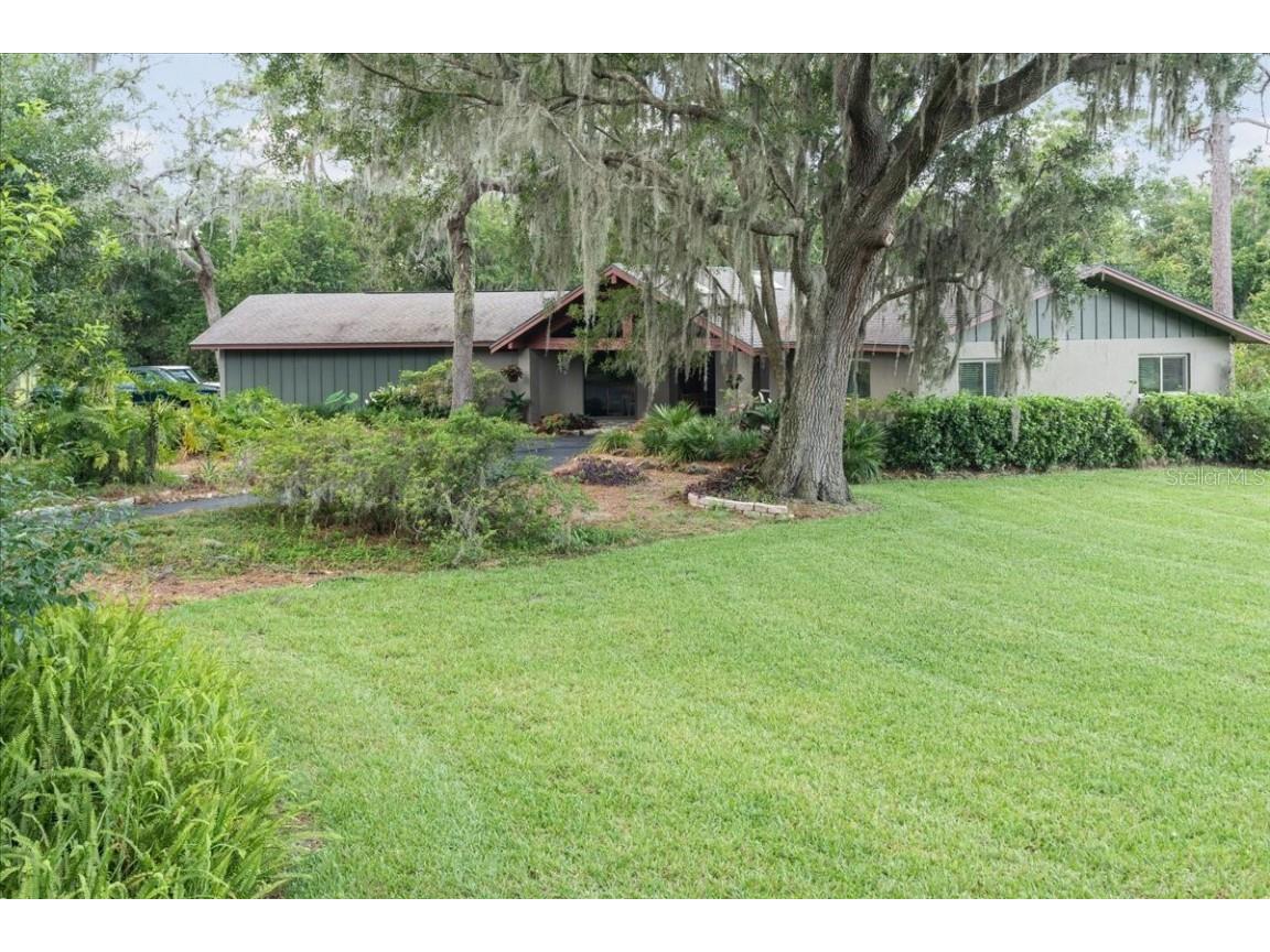 1717 Ryan Drive Lutz FL 33549 - POND T3456028 image1