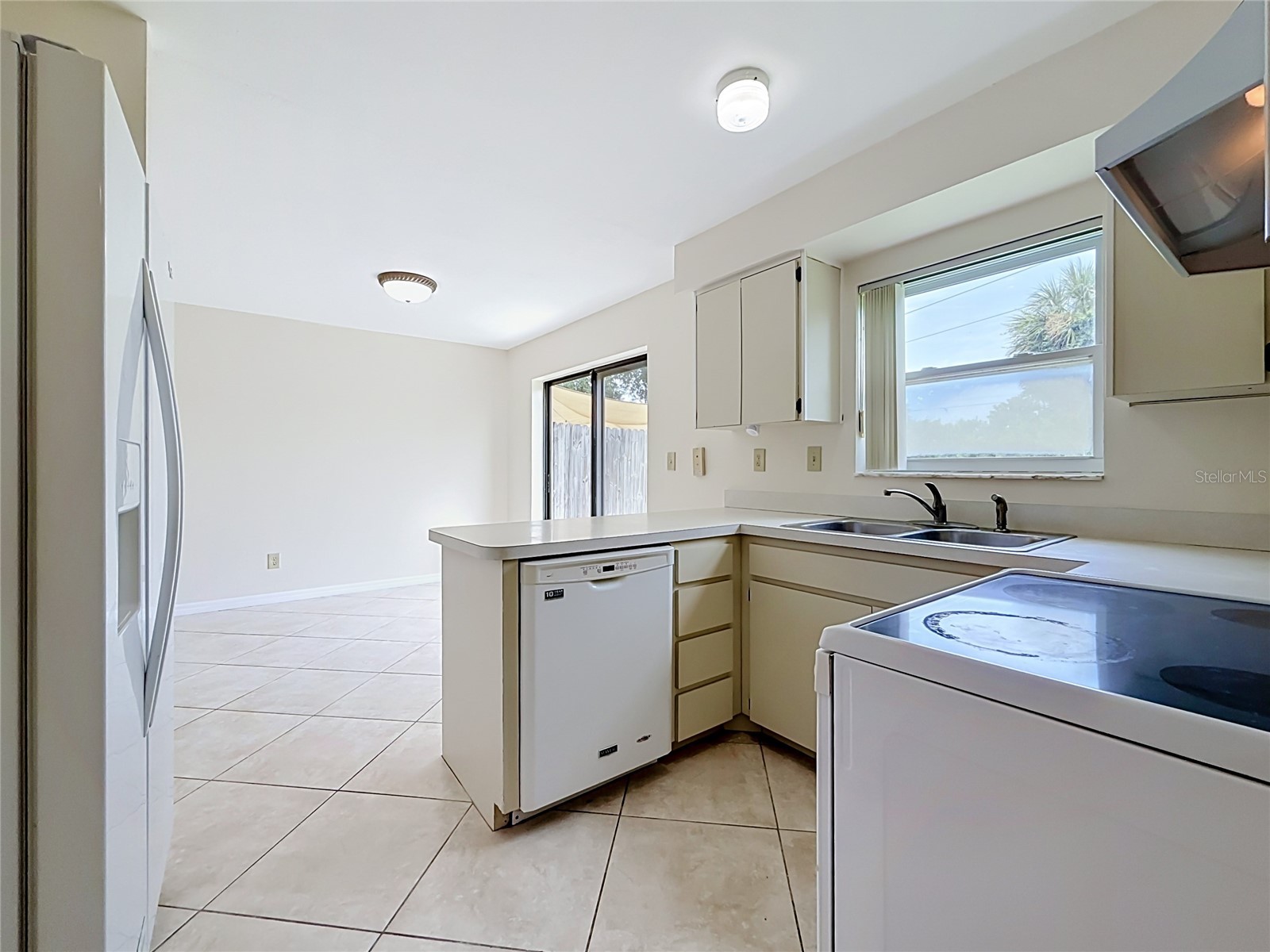1718 Adams Circle S Largo FL 33771 V4950211 image12