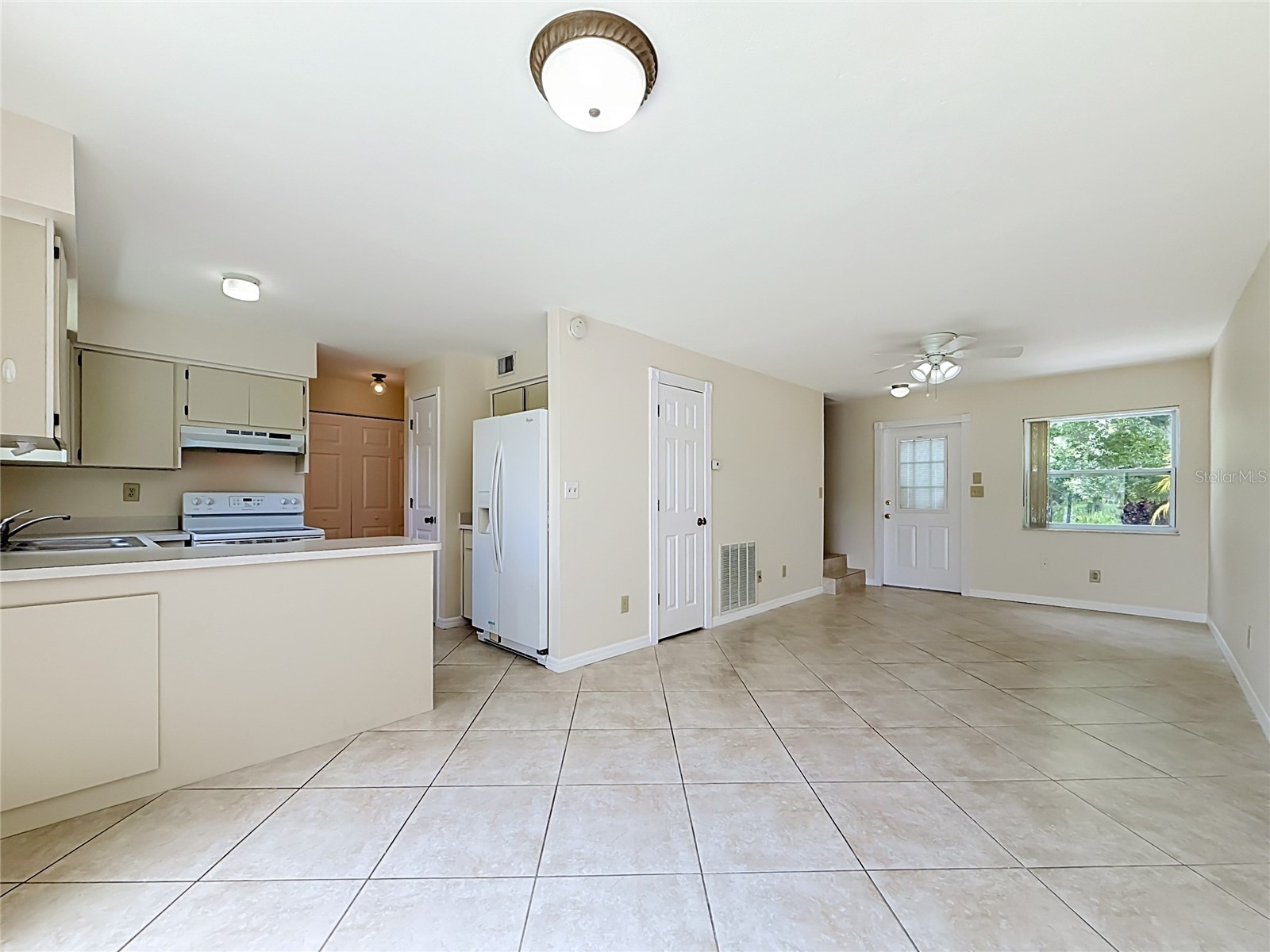 1718 Adams Circle S Largo FL 33771 V4950211 image3