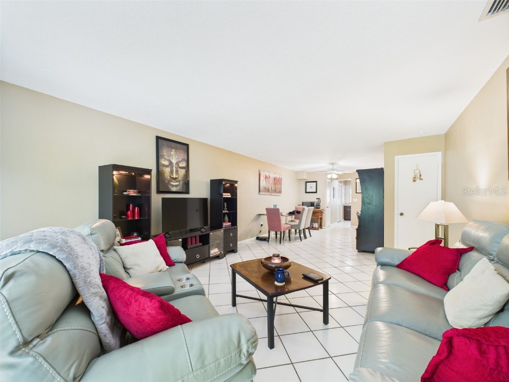 1718 Azalea Court #B Oldsmar FL 34677 P4935316 image15