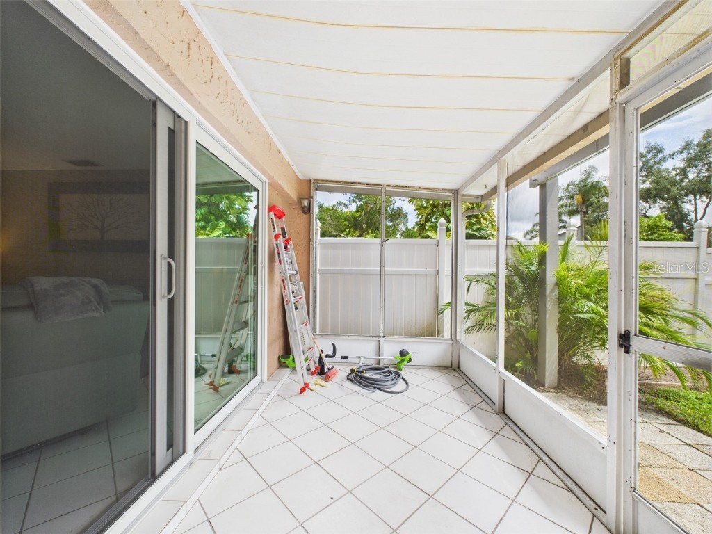 1718 Azalea Court #B Oldsmar FL 34677 P4935316 image16