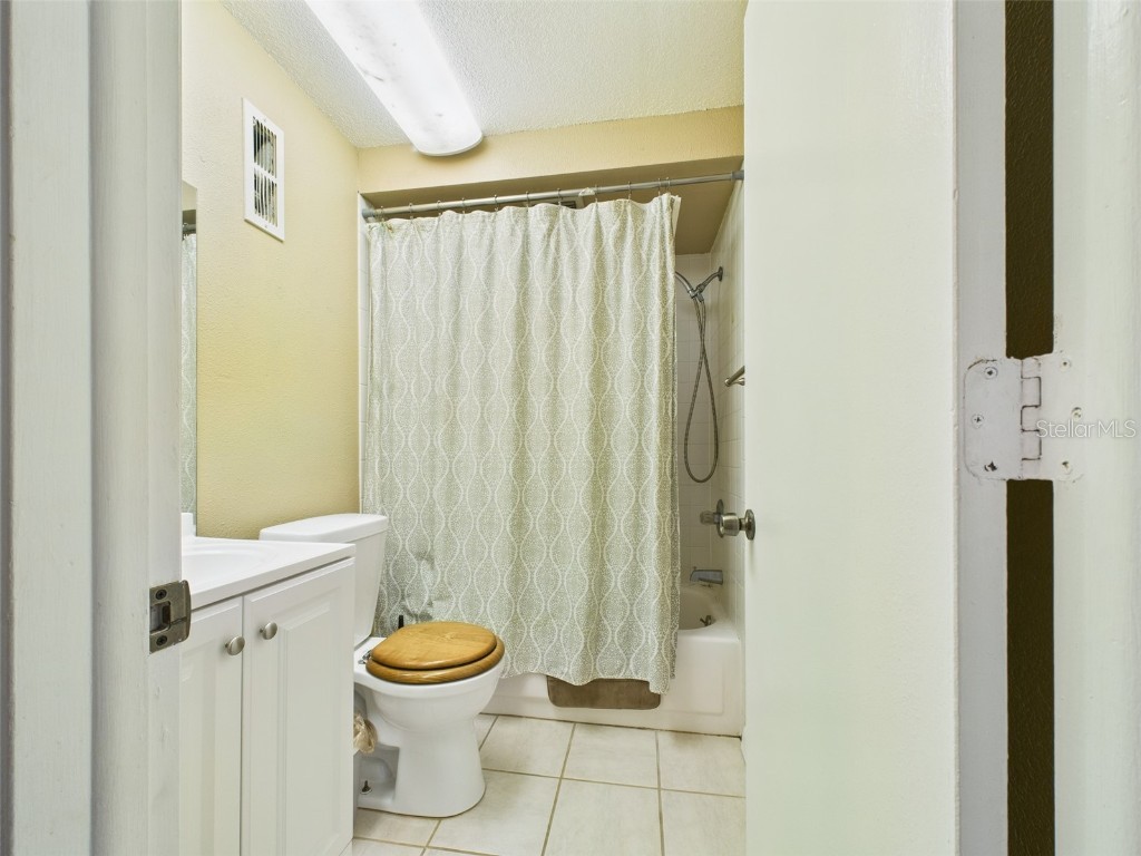 1718 Azalea Court #B Oldsmar FL 34677 P4935316 image42